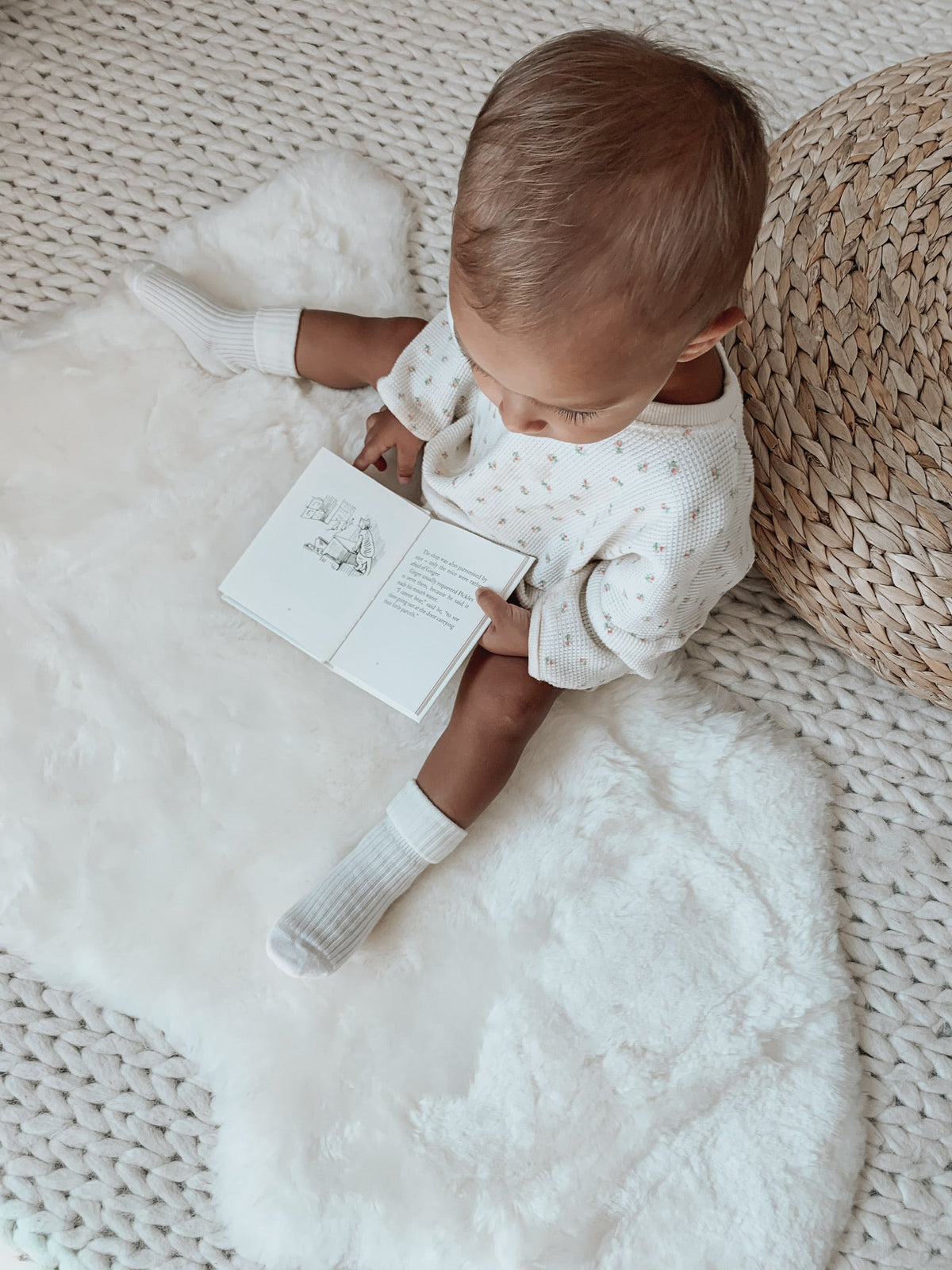 Sheepskin Rug for Babies, 100% Natural, Shorn Lambskin Wool, 2 x 3 Feet, Ivory
