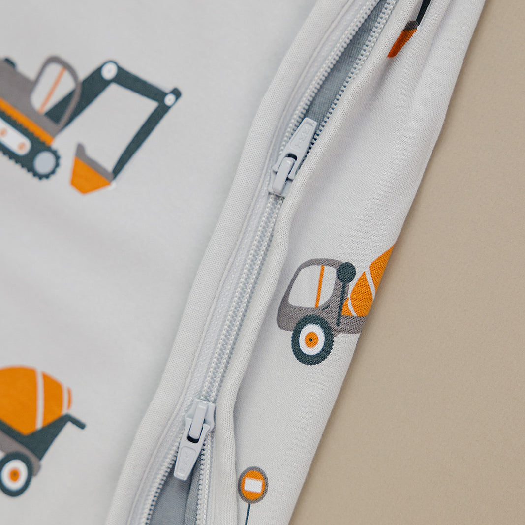 4 Season® Ultimate Baby Sleep Bag, Merino Wool & Organic Cotton, Heavy Machinery