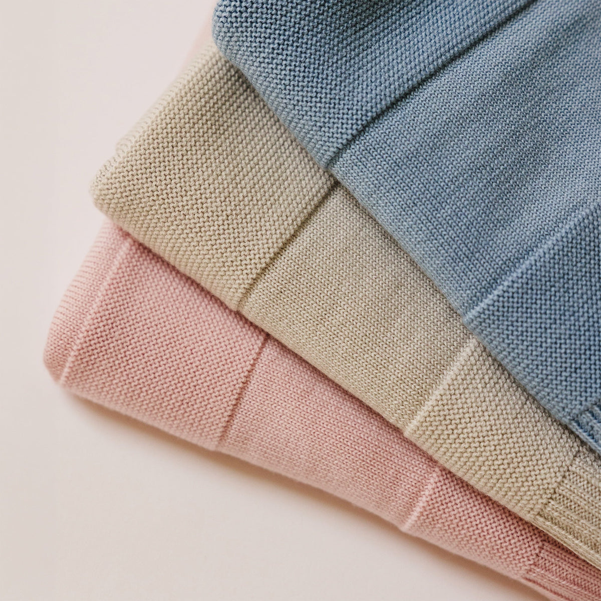Knitted Baby Blanket, 100% Merino Wool, 31.5" x 40", Crystal Pink